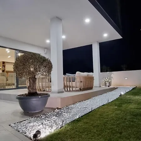 Casa Del Sol Istria - Green And Peaceful Oasis With Private Pool And Parking - 15min From Sea Villa Jursici